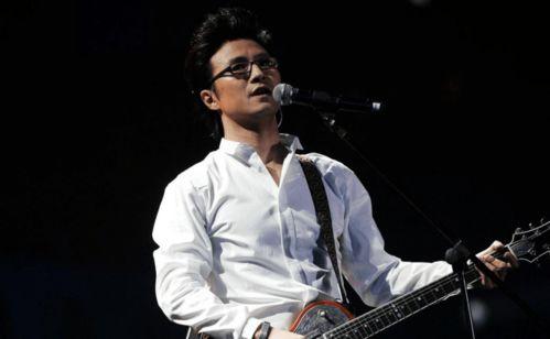 汪峰夜晚爆料视频播放,揭秘娱乐圈不为人知的一面